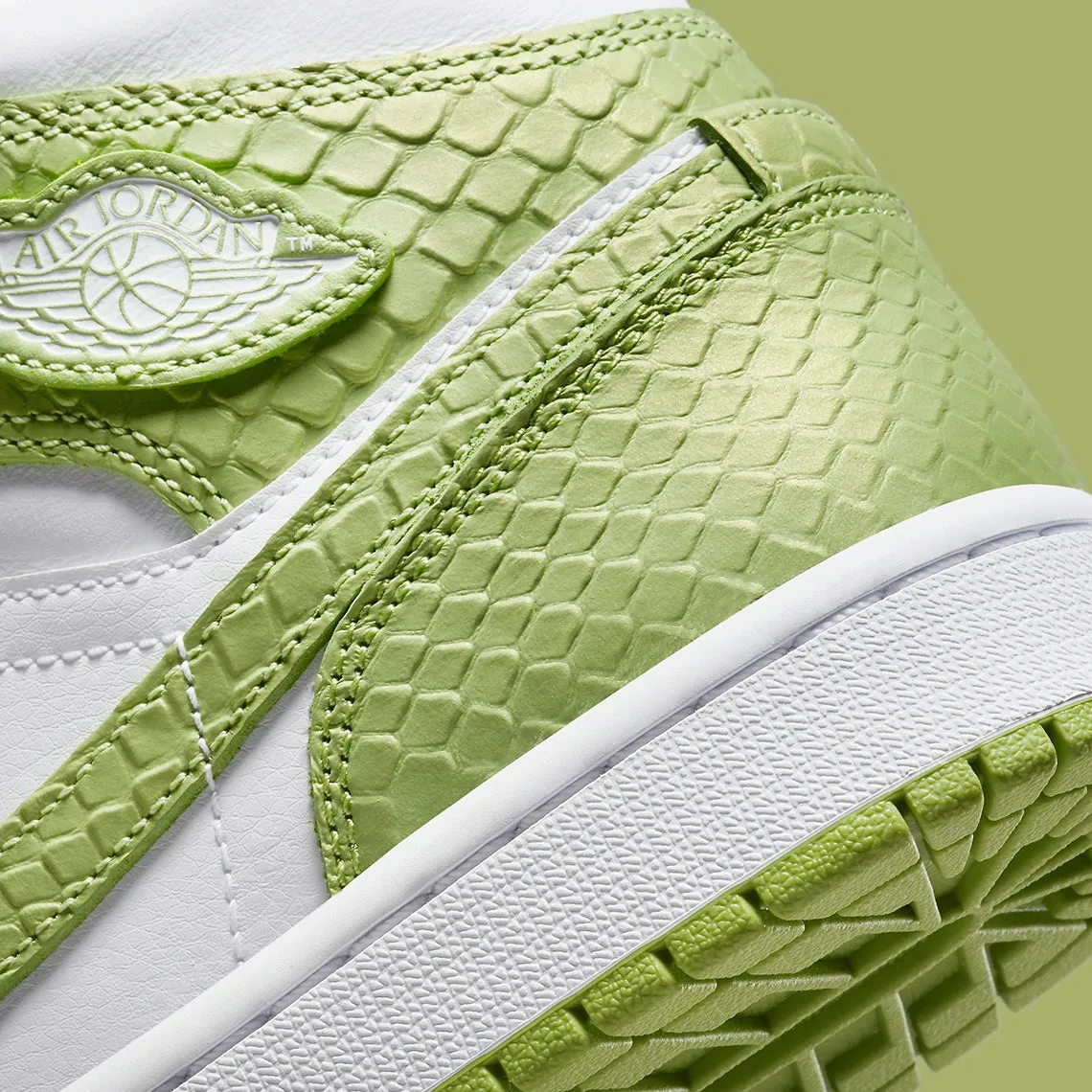 Air Jordan 1 Mid Green Python