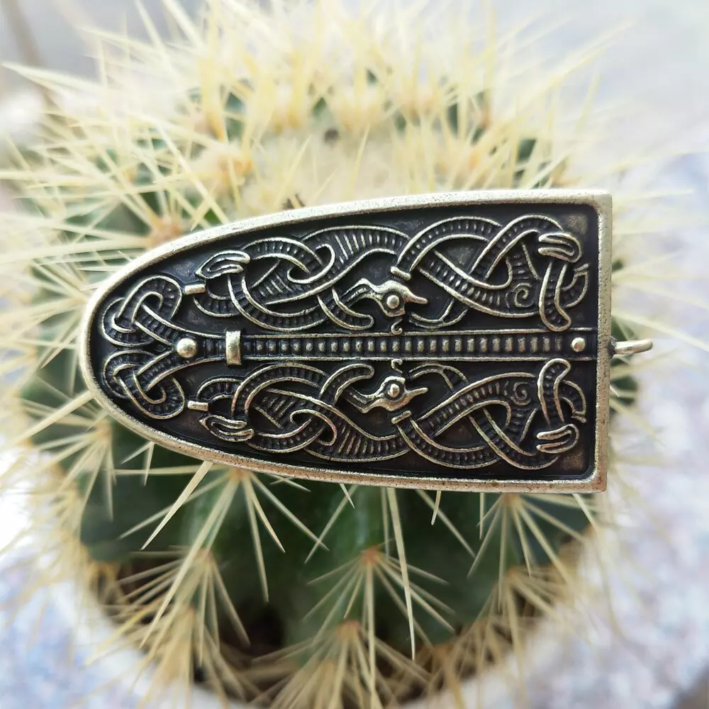 Broche Viking – La danse des Dragons