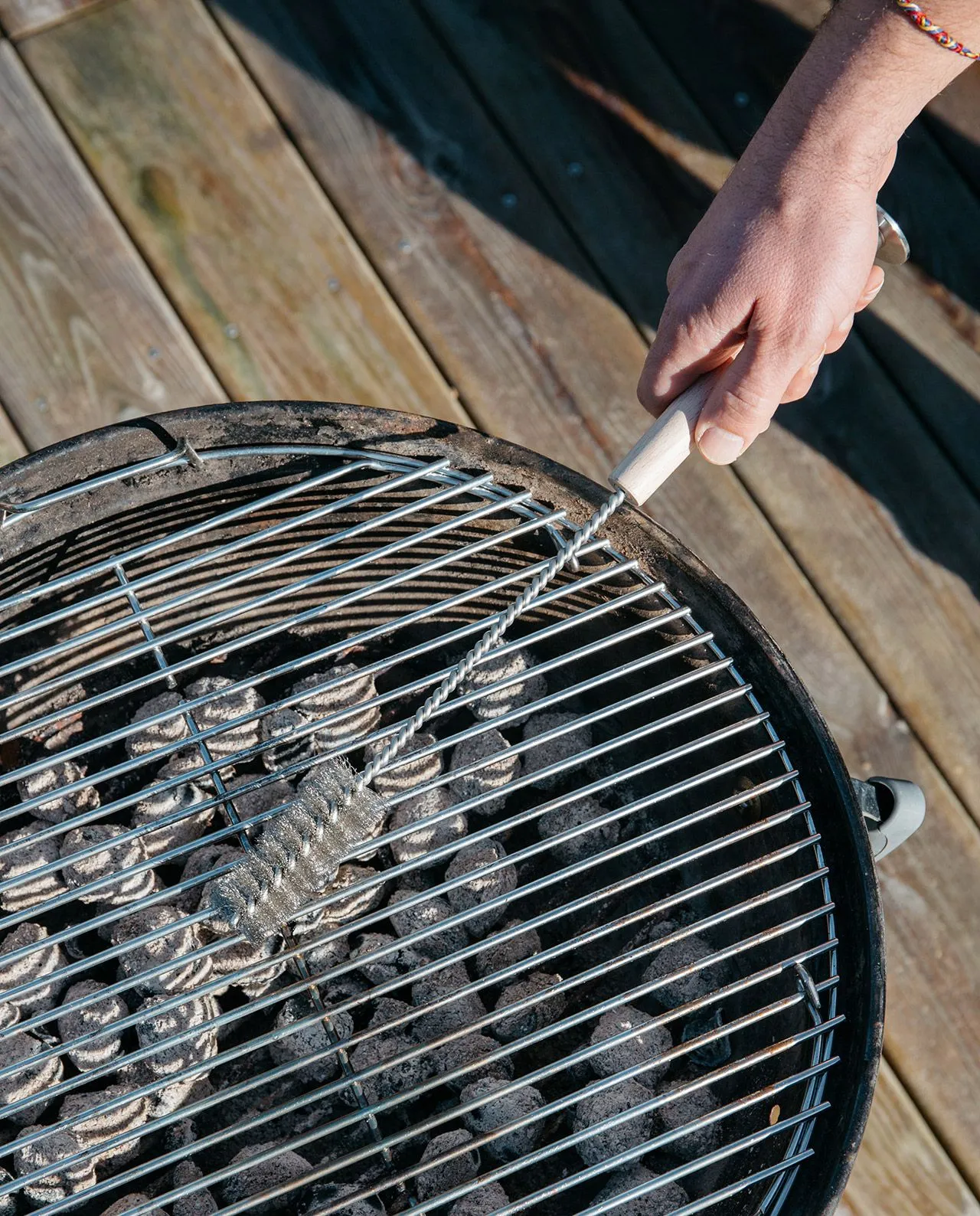 Brosse de nettoyage pour barbecue