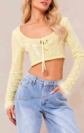 Chemise en sequins jaune citron à manchettes en fausse fourrure et détail noué