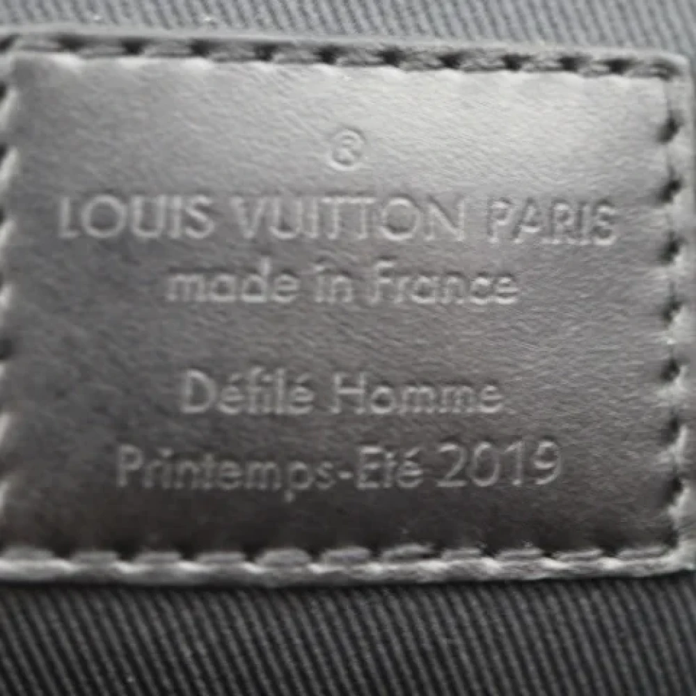 Pre-owned Tissu sacs-louis-vuitton