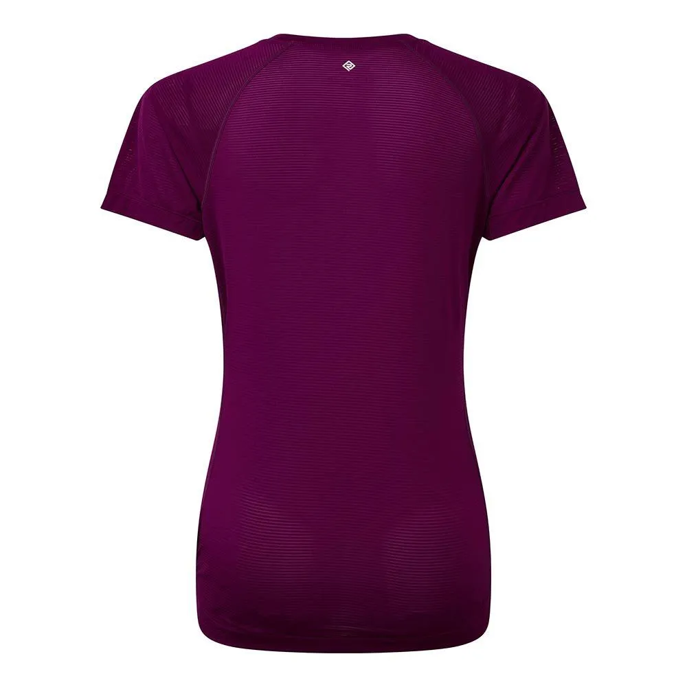 Vêtements de sport RONHILL Femme | Tee-shirt léger et respirant pour le running RONHILL Tech SS Tee W Grape/Jade pour femme | RH